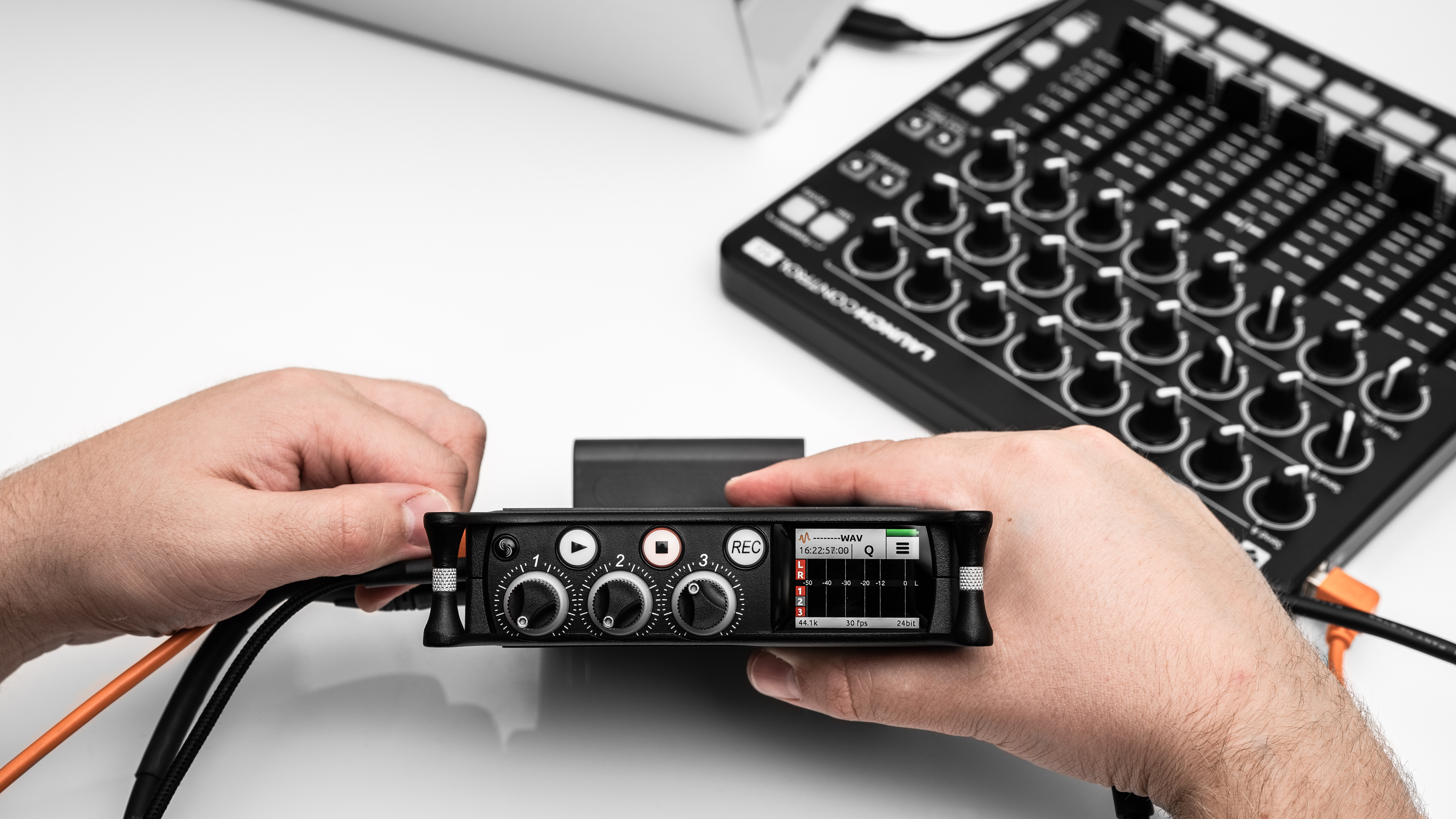 sound-devices-mixpre-3-ii_6a020040e582b.jpg