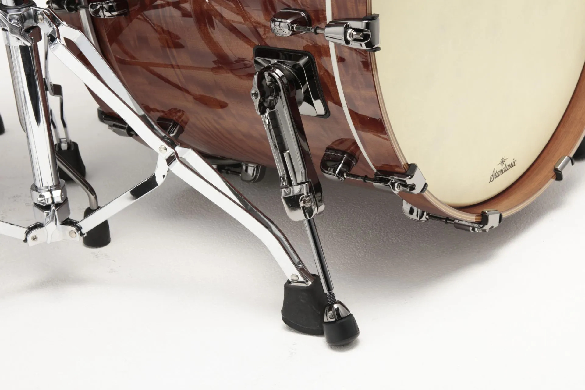 tama-be52zbas-gac-starclassic-bubinga-shell-set-gloss-african-cherry_6a2c157093c69.jpg