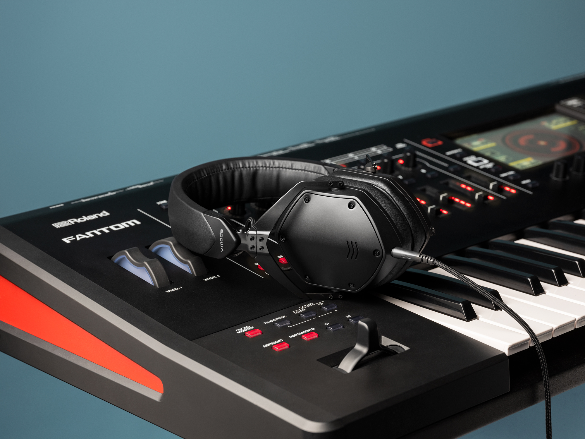 v-moda-m-200-auscultadores-profissionais-de-estudio_63444073b1fcb.jpg