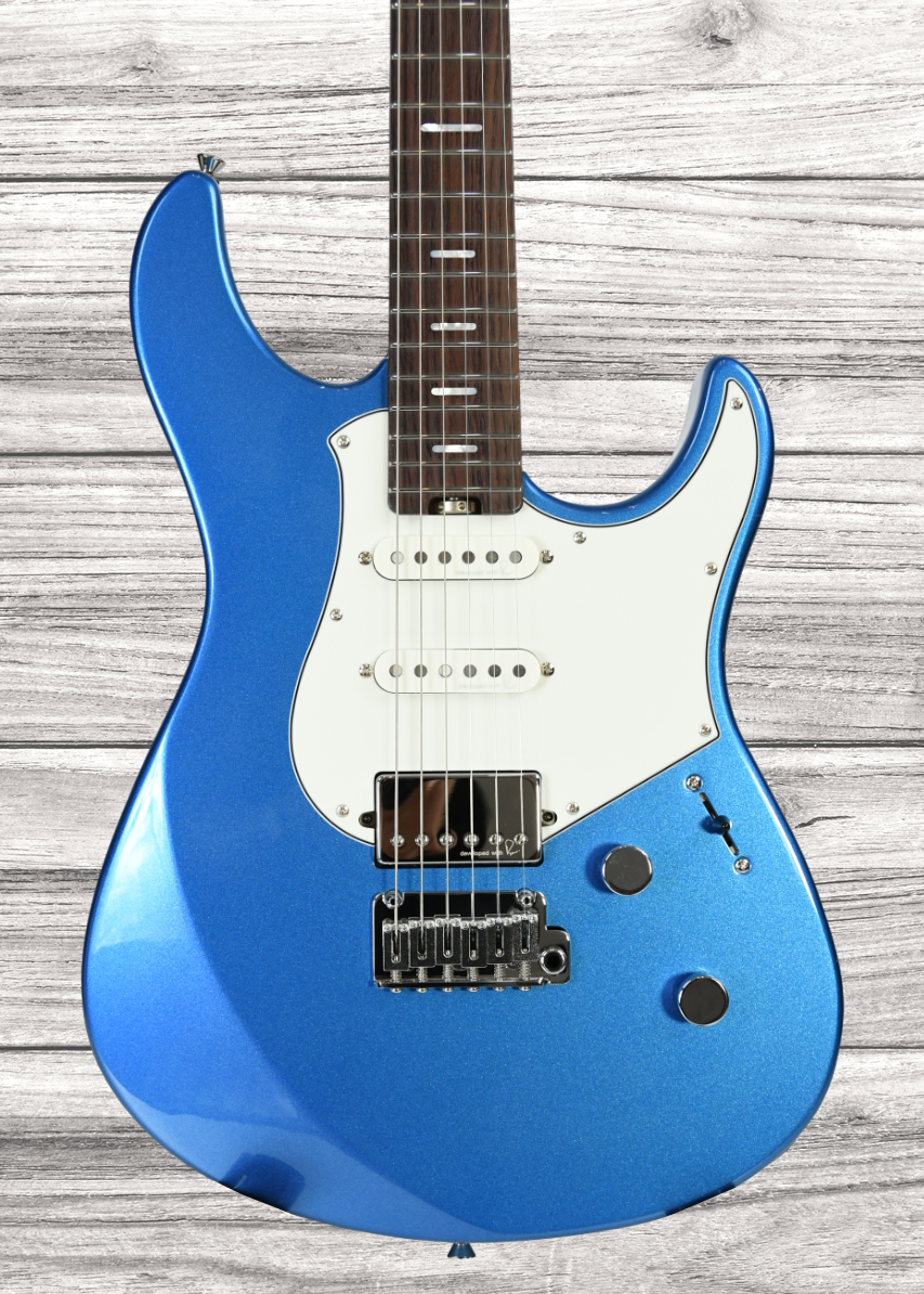 yamaha-pacifica-profesional-pacp12sb-sparkle-blue_667e85a68fe7c.png